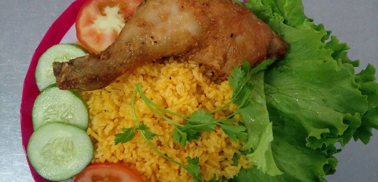 com-ga-xoi-mo-quan-6-com-ga-xoi-mo-ben-phu-inh