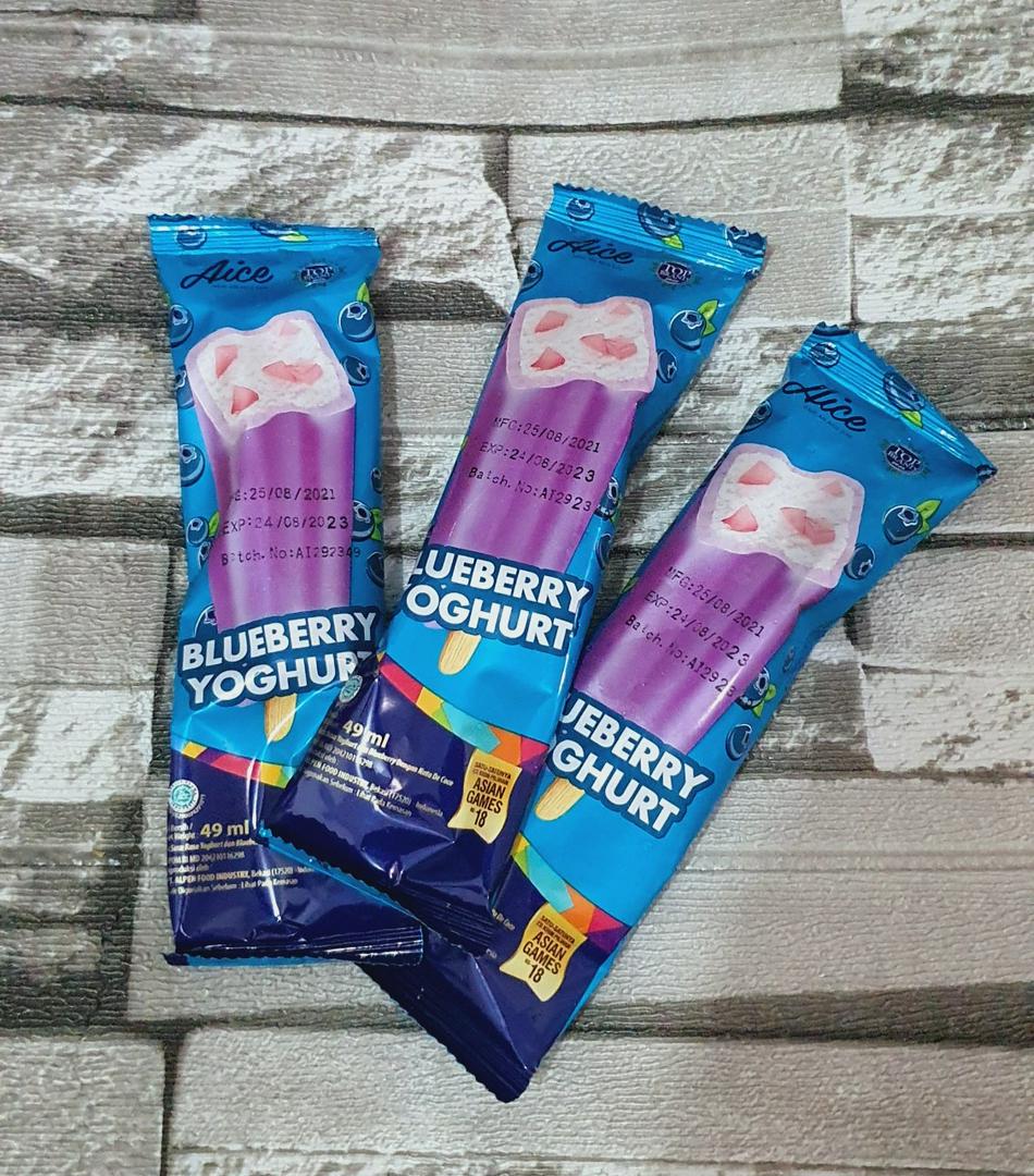 kem-viet-quat-sua-chua