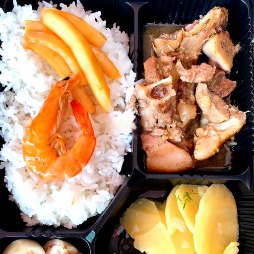 com-chan-gio-tom-rang