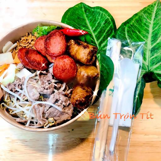 bun-bo-tron-ac-biet-1