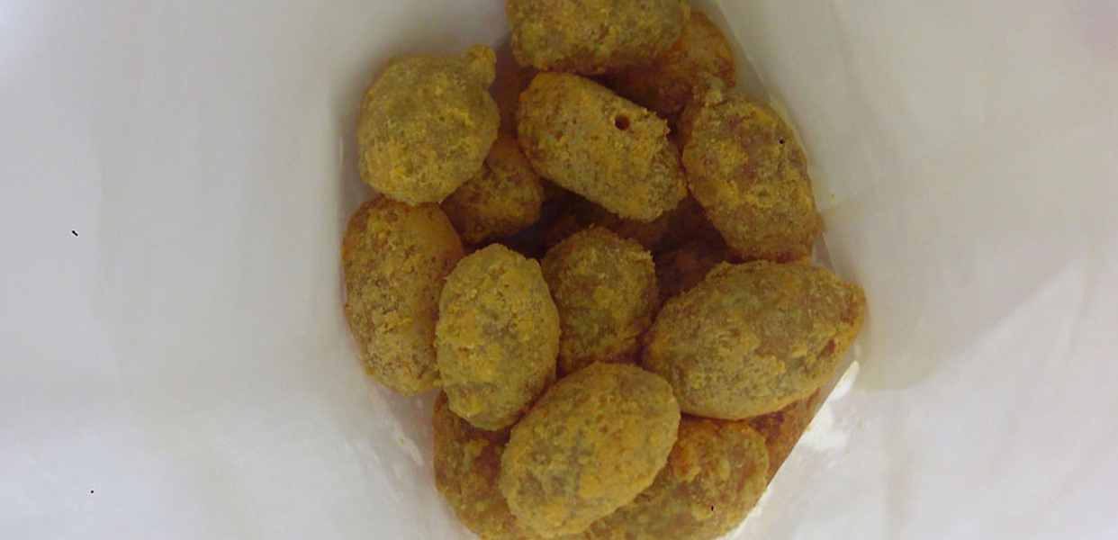 mr-thinh-khoai-lang-lac-va-ga-ran-lac-long-quan