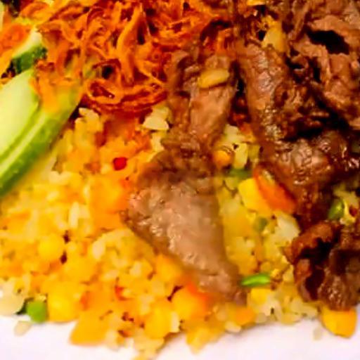 com-rang-xa-xiu-thit-heo