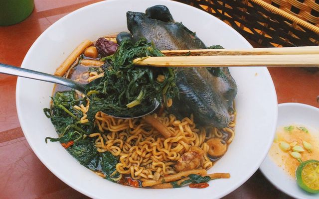 gia-bao-banh-cuon-nong-ga-tan-thai-thinh