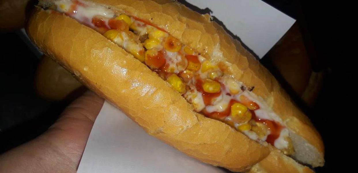 chu-long-banh-mi-nem-khoai-pho-huong-vien