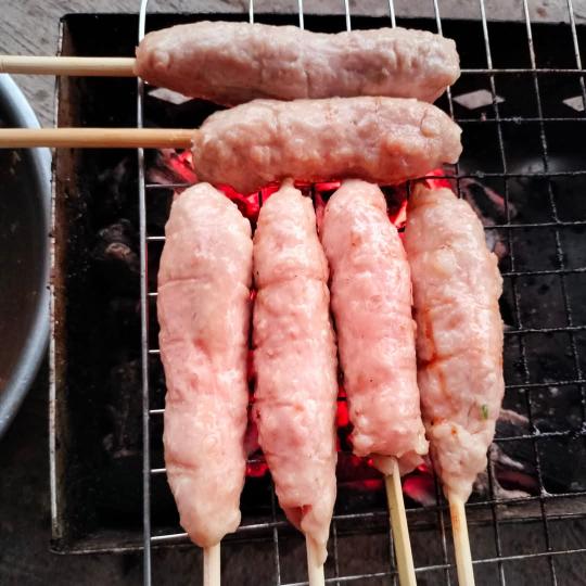 Nem Nướng Sống (1kg)