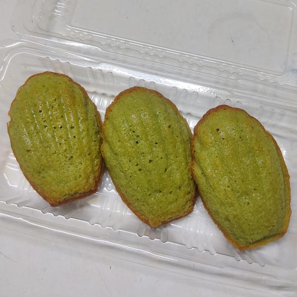 madeleine-matcha