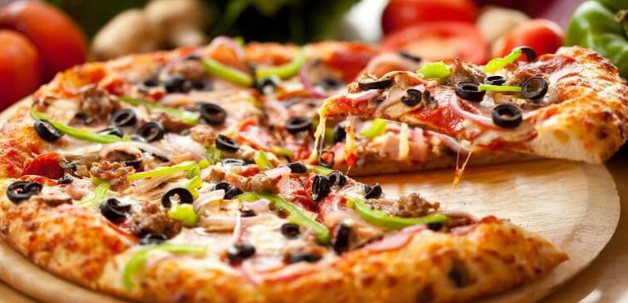 mr-thinh-ga-ran-pizza-tra-sua-tra-sua-nuong-khoai-lac-tan-xuan