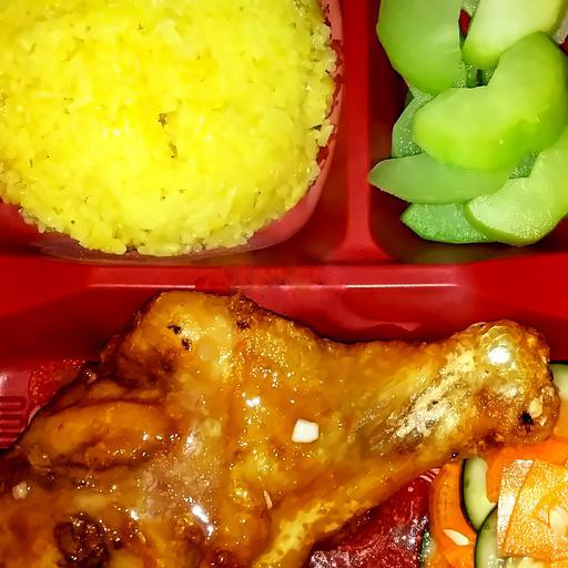 com-ui-ga-quay-sot-caramen