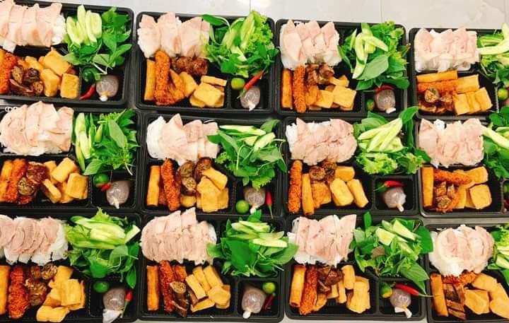 combo-bun-au-nem-chua-ran-1ly-coca