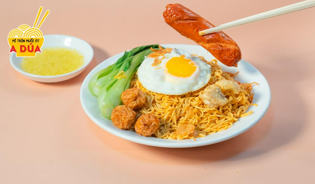 mi-tron-xuc-xich-tra-vai