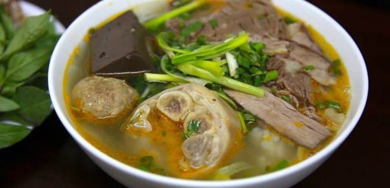 bun-bo-hue-o-xuan-vo-thi-sau