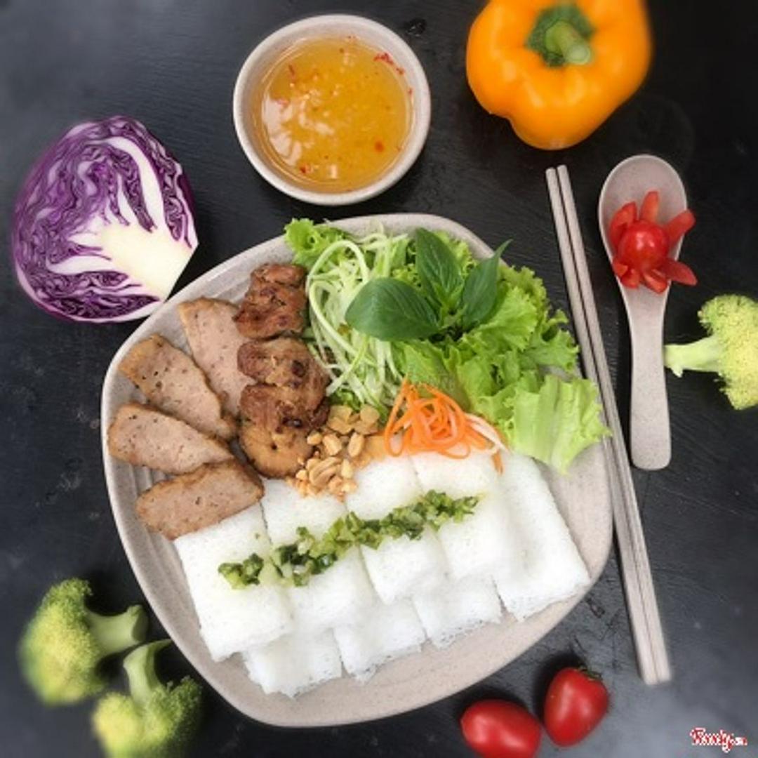 banh-hoi-thit-nuong-nem-nuong