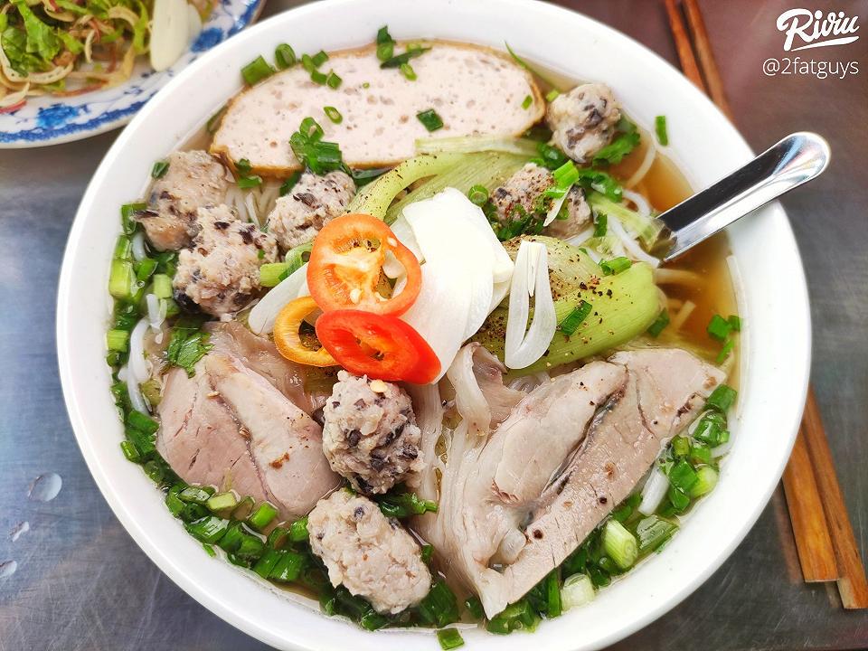 bun-doc-mung-thit-moc-suon