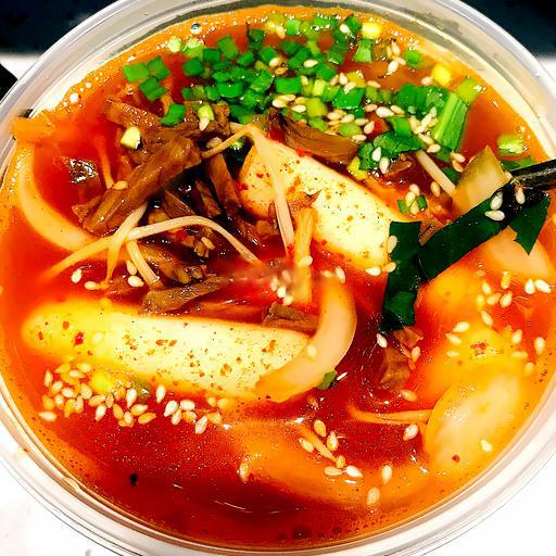 soup-tokbokki-banh-mandu-thit-bo