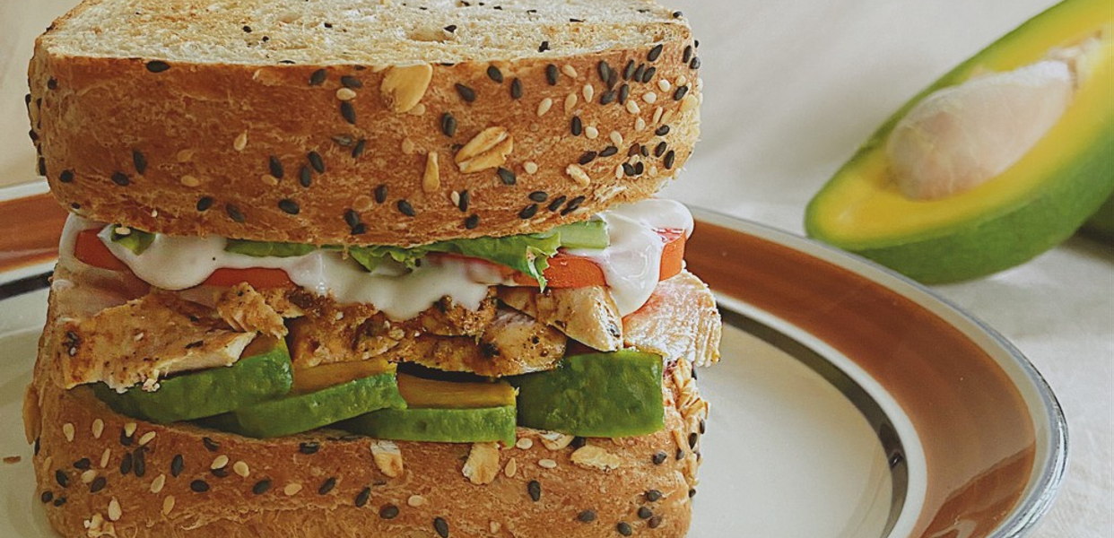 Rosemary-Saigon---Sandwich---Salad