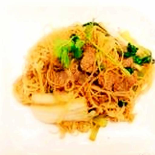 Bún gạo xào bò