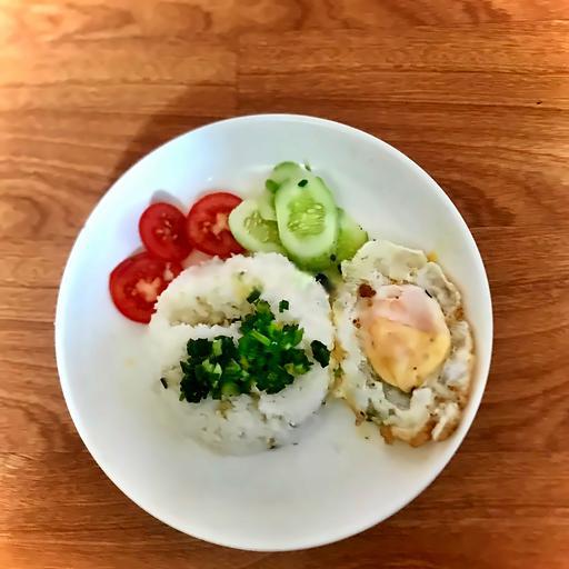 com-tam-op-la-2-trung