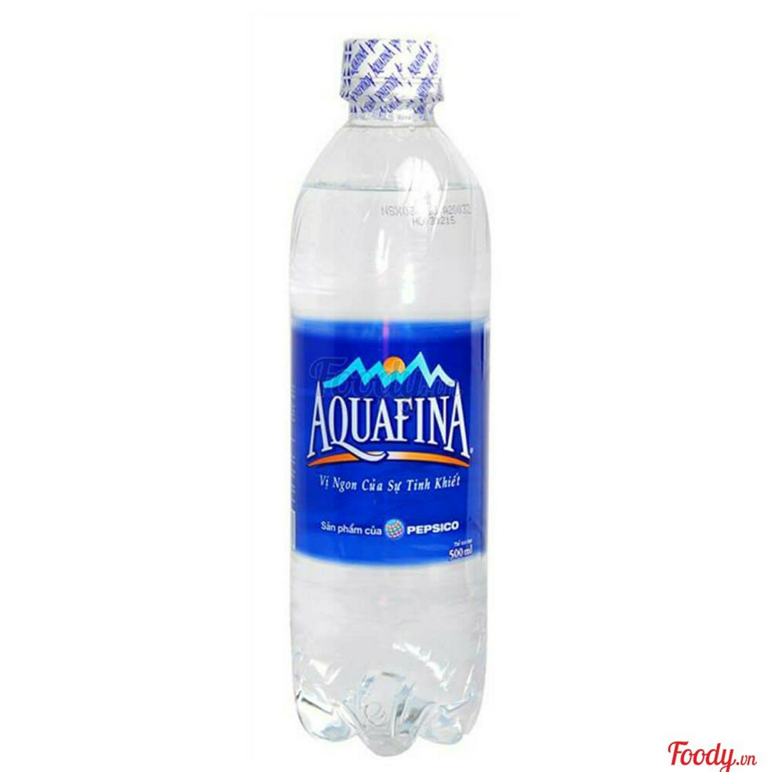 nuoc-suoi-aquafina