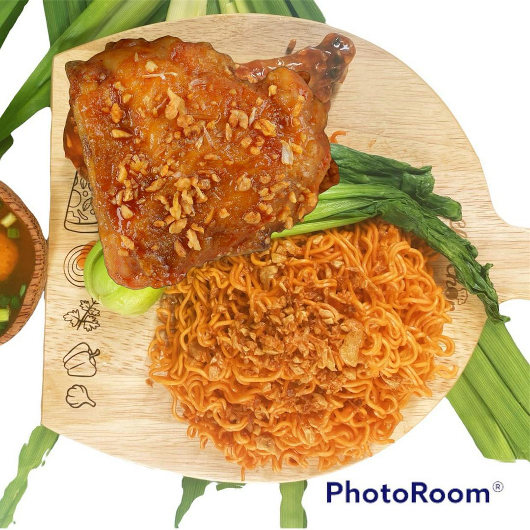 mi-tron-ga-sot-ngu-vi-sup-vien-tom-thit