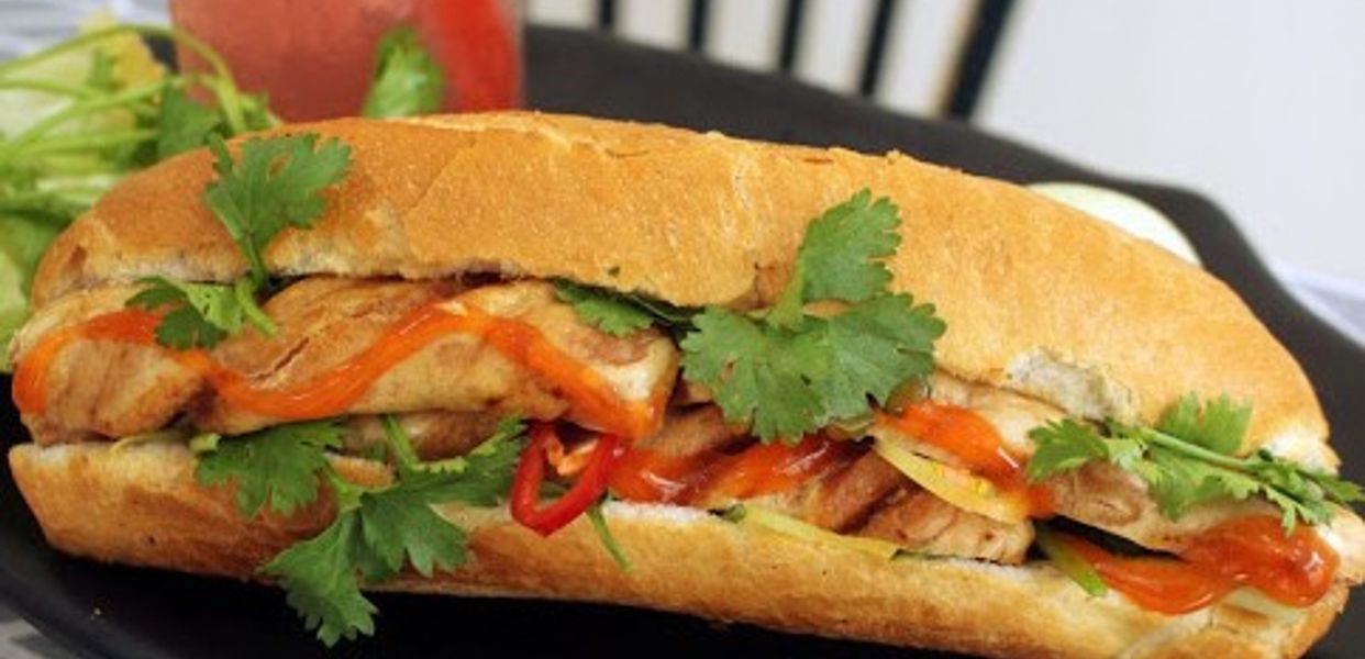 bep-nha-thuy-thuong-banh-mi-xoi-nguyen-viet-xuan
