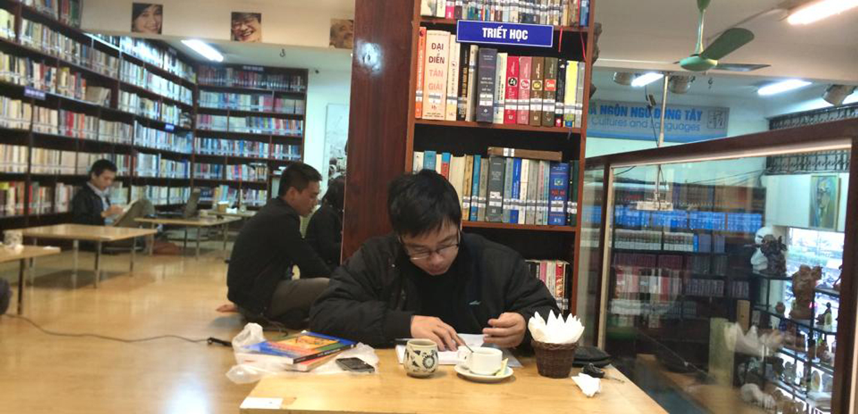 thu-vien-cafe-ong-tay-tran-ang-ninh