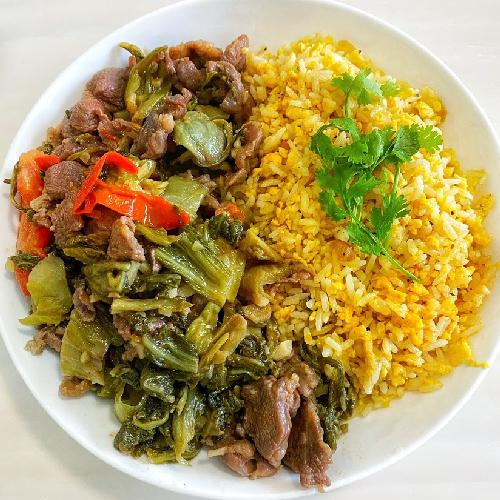 com-rang-dua-bo-xao-rieng