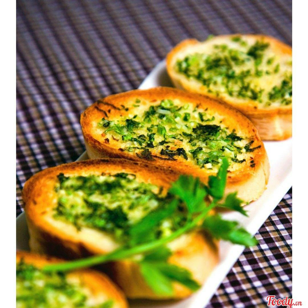 banh-mi-bo-toi-la-mui-tay