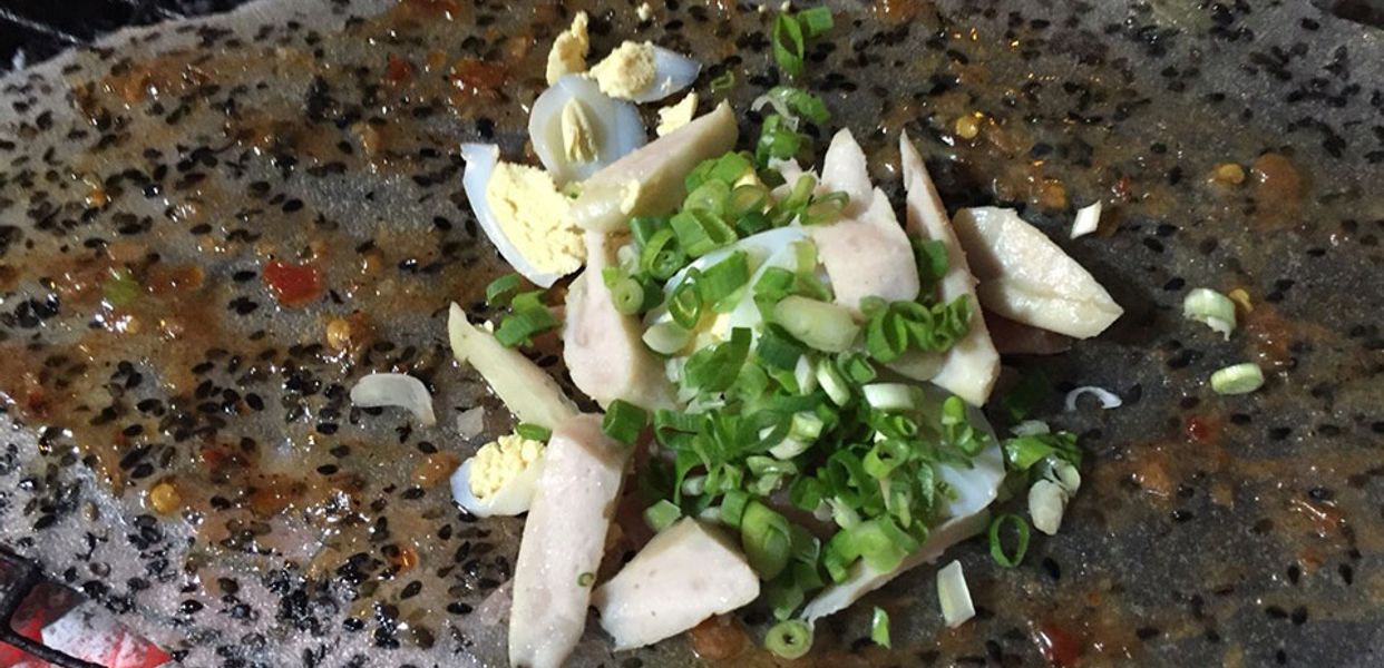 banh-trang-nuong-nguyen-tri-phuong