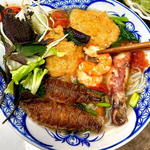 bun-hs-be-be-dau-bach-tuoc-moc-cua-hue