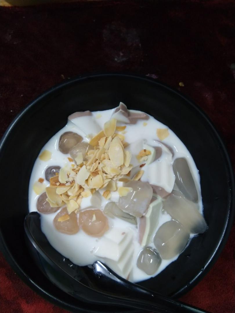 che-khuc-bach-cot-dua