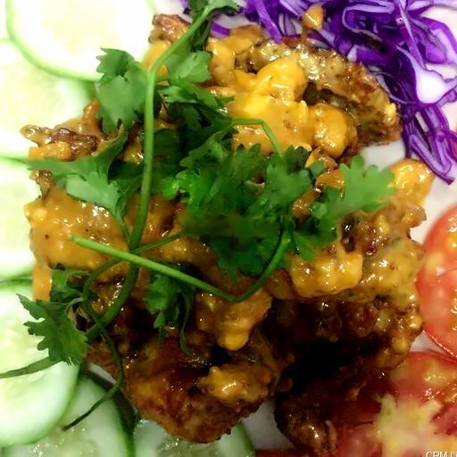 ech-pho-mai-trung-muoi-banh-mi