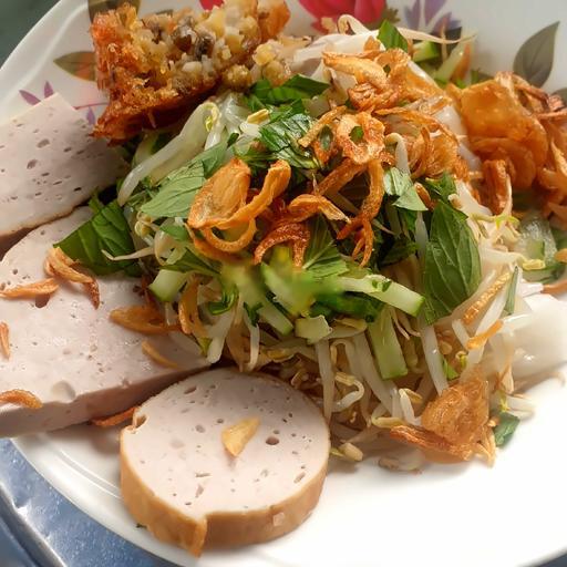 banh-cuon-cha-banh-tom