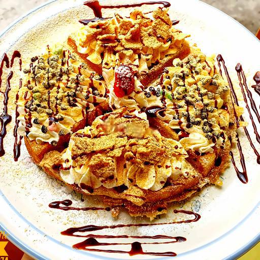 waffle-hat-socola-nho-va-ngu-coc-vi-mat-ong-phu-bot-au-nanh-hq