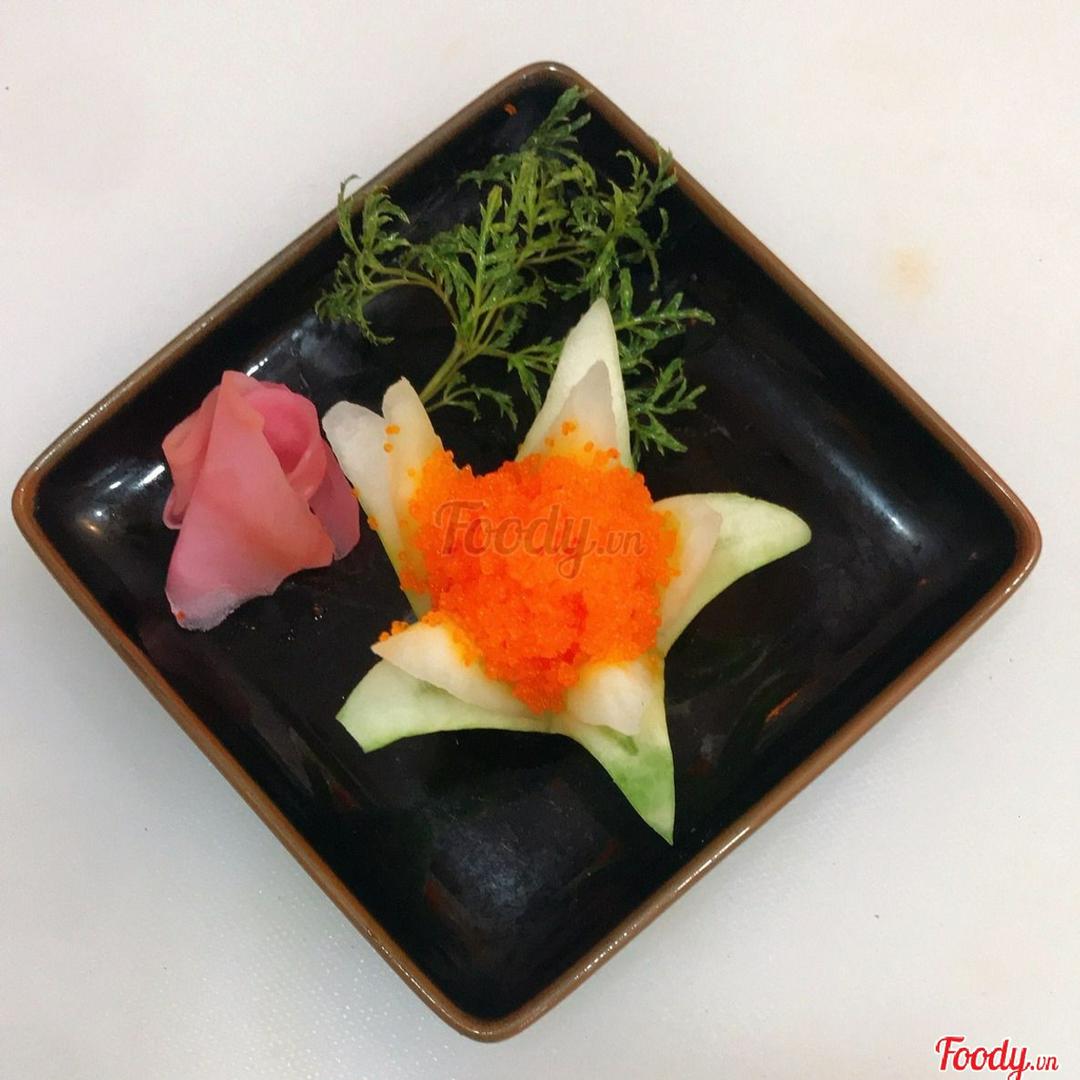 s15-tobiko-sashimi-trung-ca-chuon