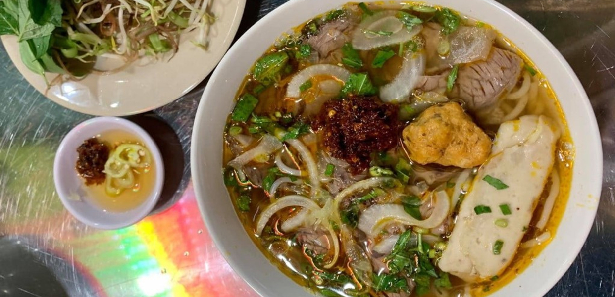 quan-bun-bo-cay-sung