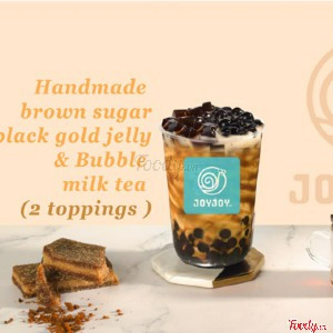 luc-tra-sua-boba-uong-en-ho-phach