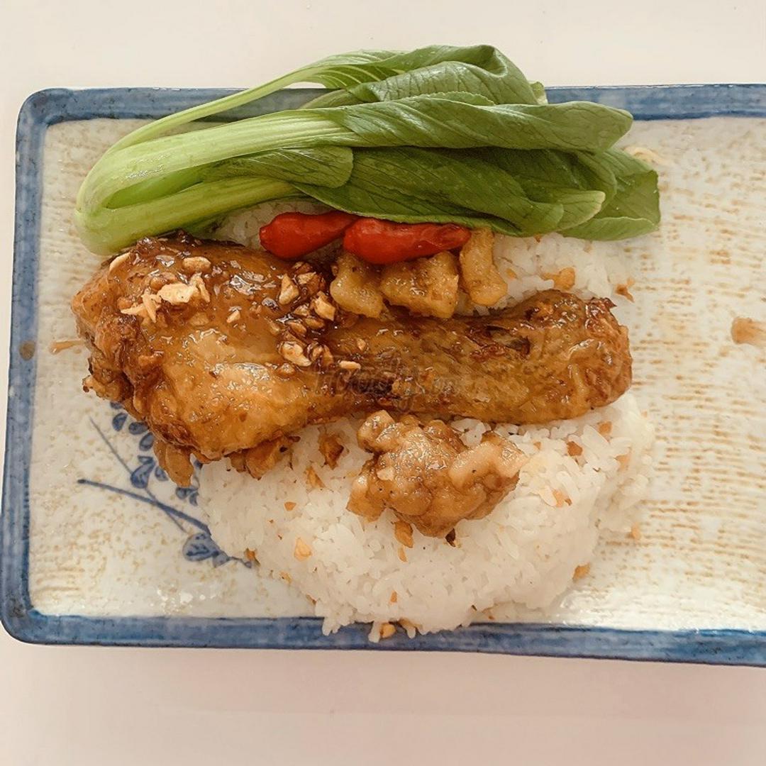 com-chien-ga-tam-mam-toi-thai-phien