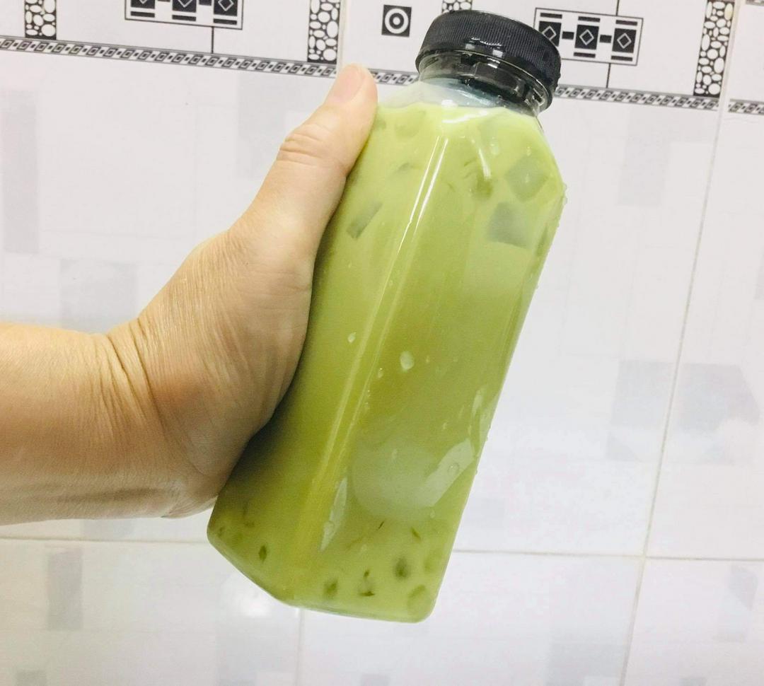 tra-sua-thai-xanh-tran-chau-trang-3q-mix-thach-dua-chai-330ml-kem-tay