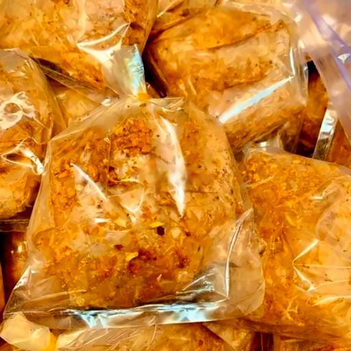 banh-trang-muoi-nhuyen