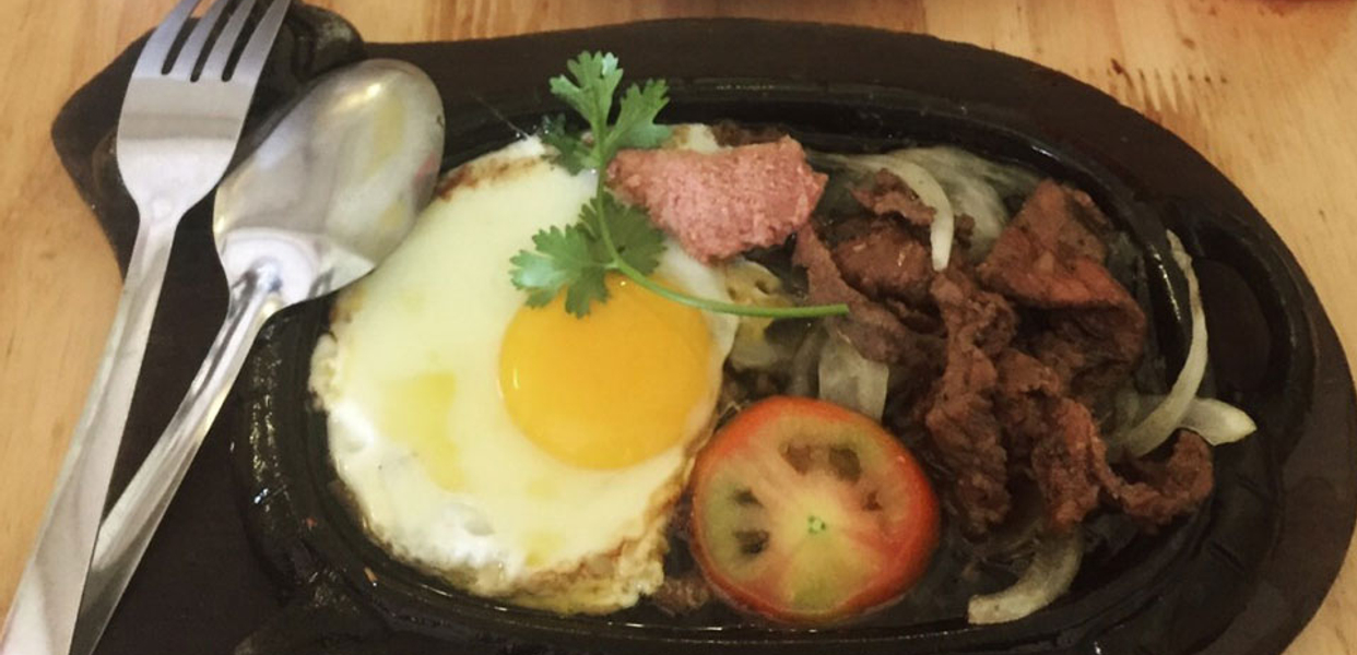 bo-ne-3-ngon-bo-quanh-lua-hong-nguyen-inh-chieu