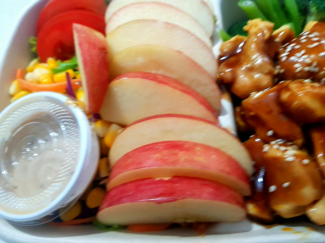 salad-ga-sot-bbq-cay