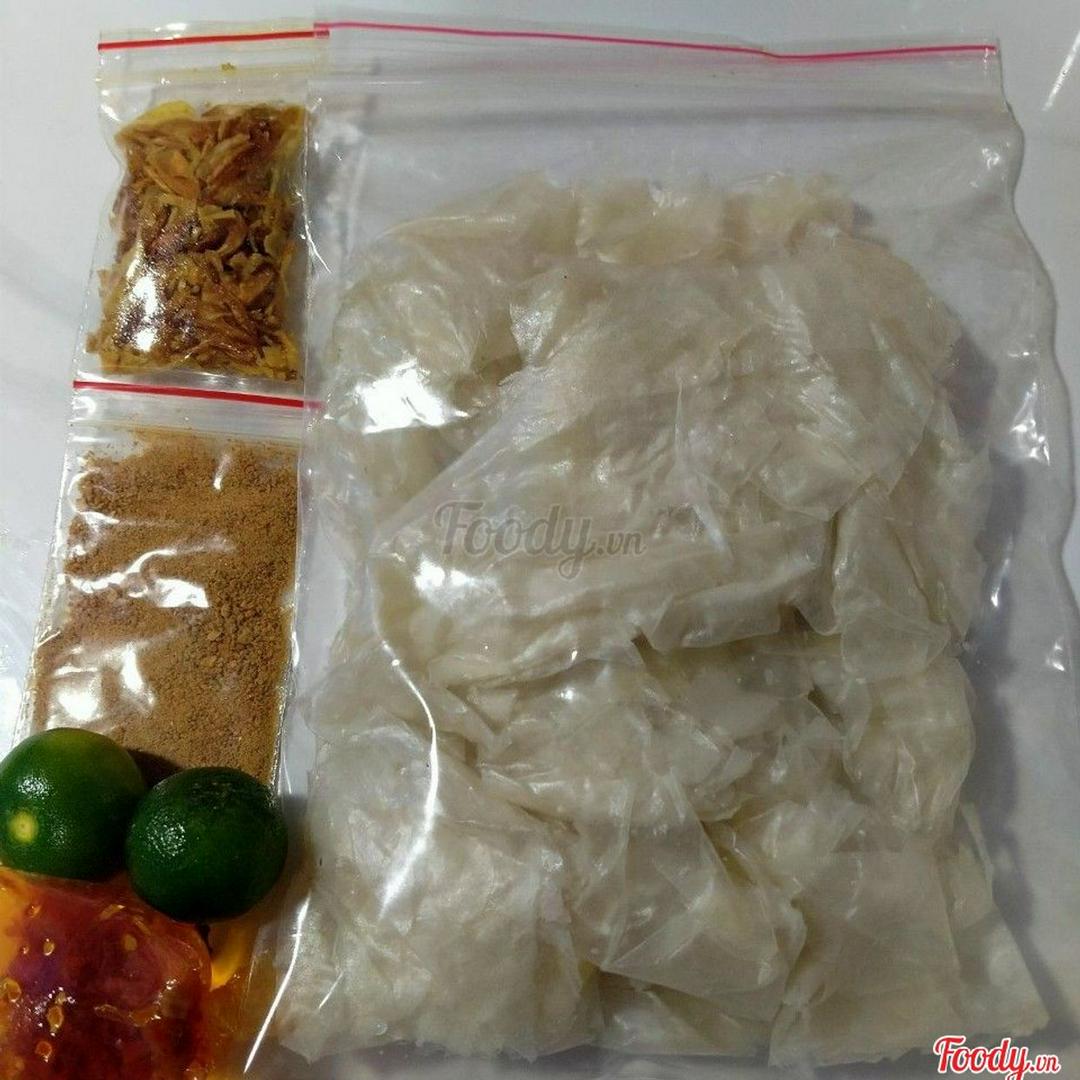 banh-trang-muoi-nhuyen