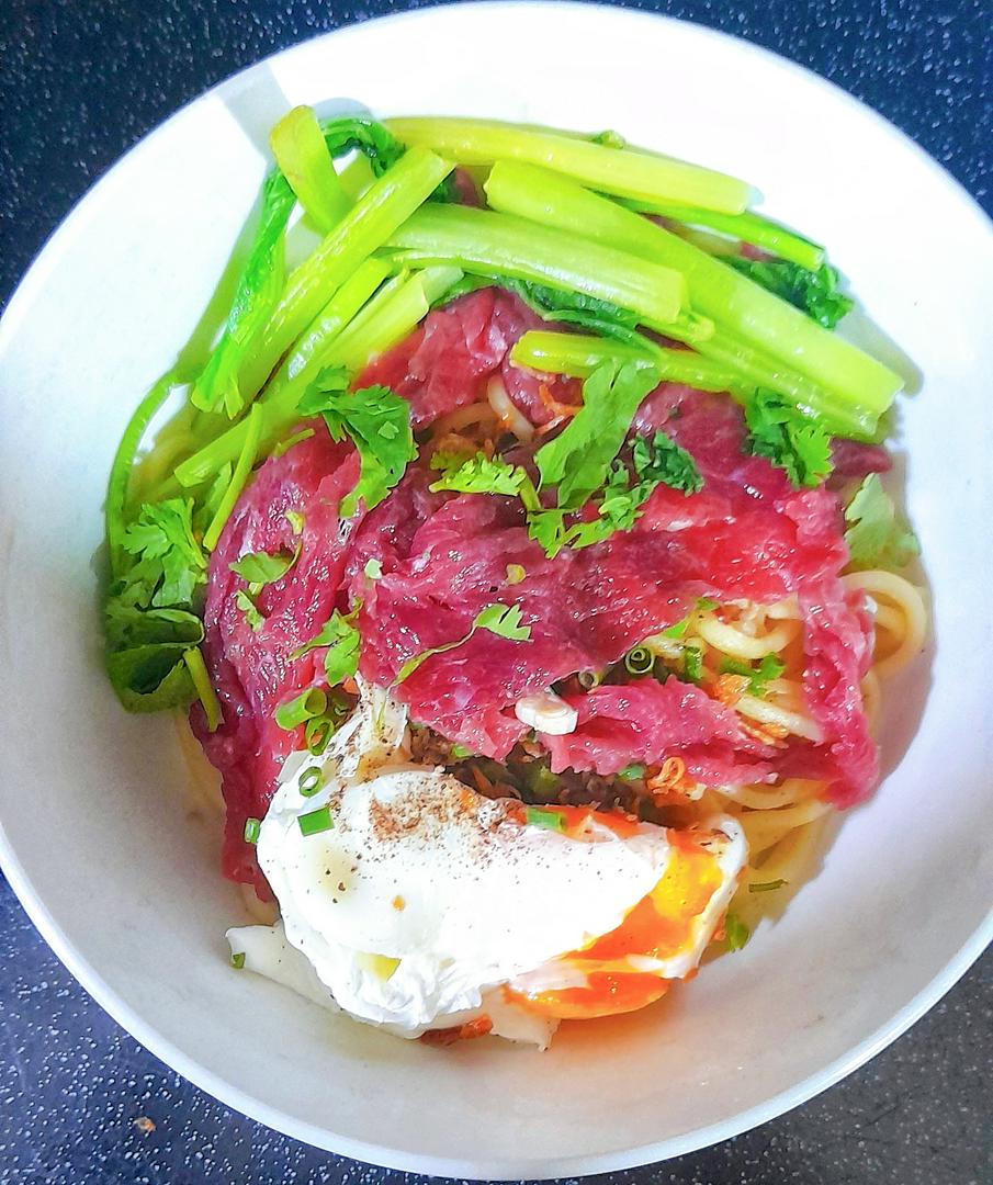 hu-tiu-bo-tai-1-trung-chan-thit-bam