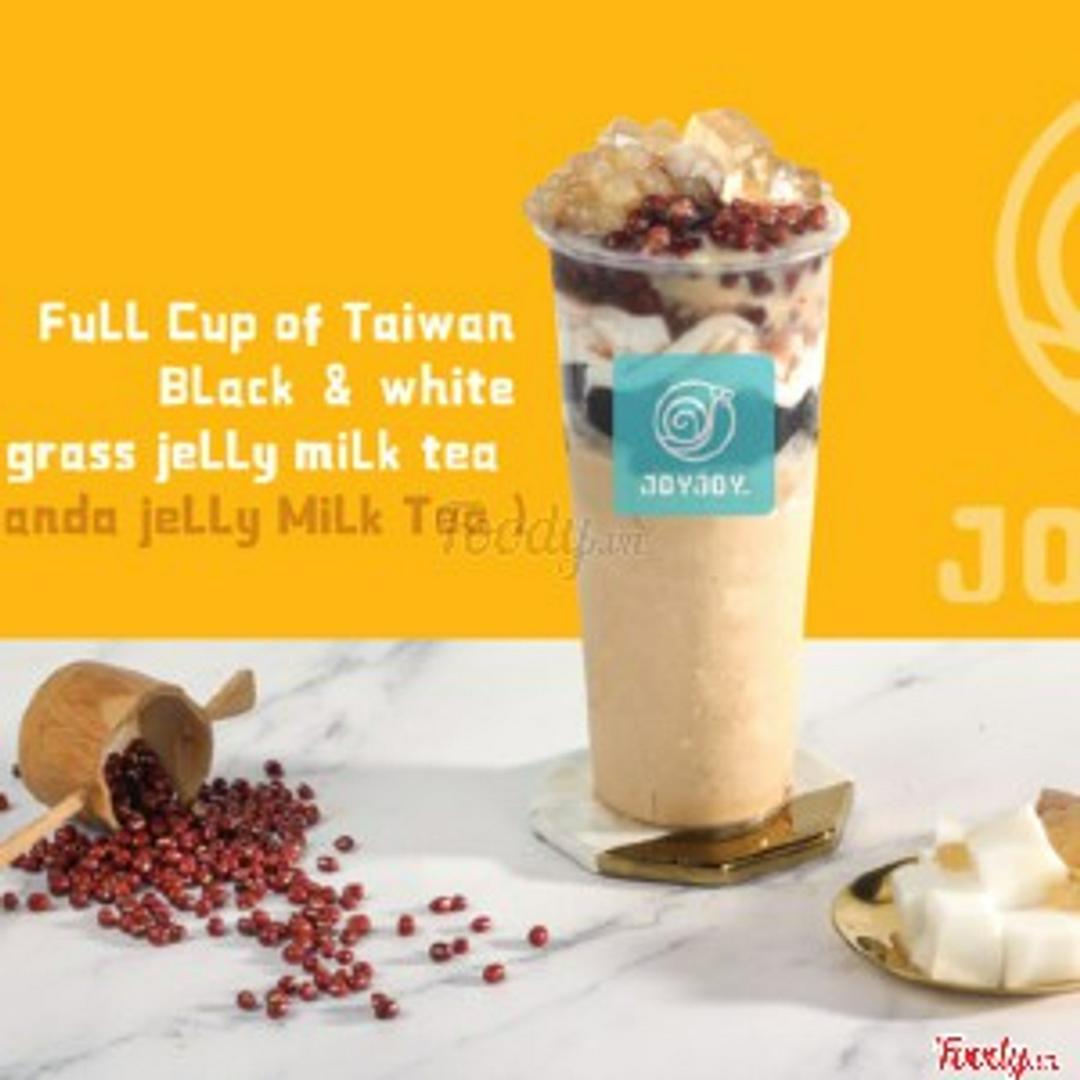 tra-sua-thach-panda-gom-5-loai-topping-mien-phi