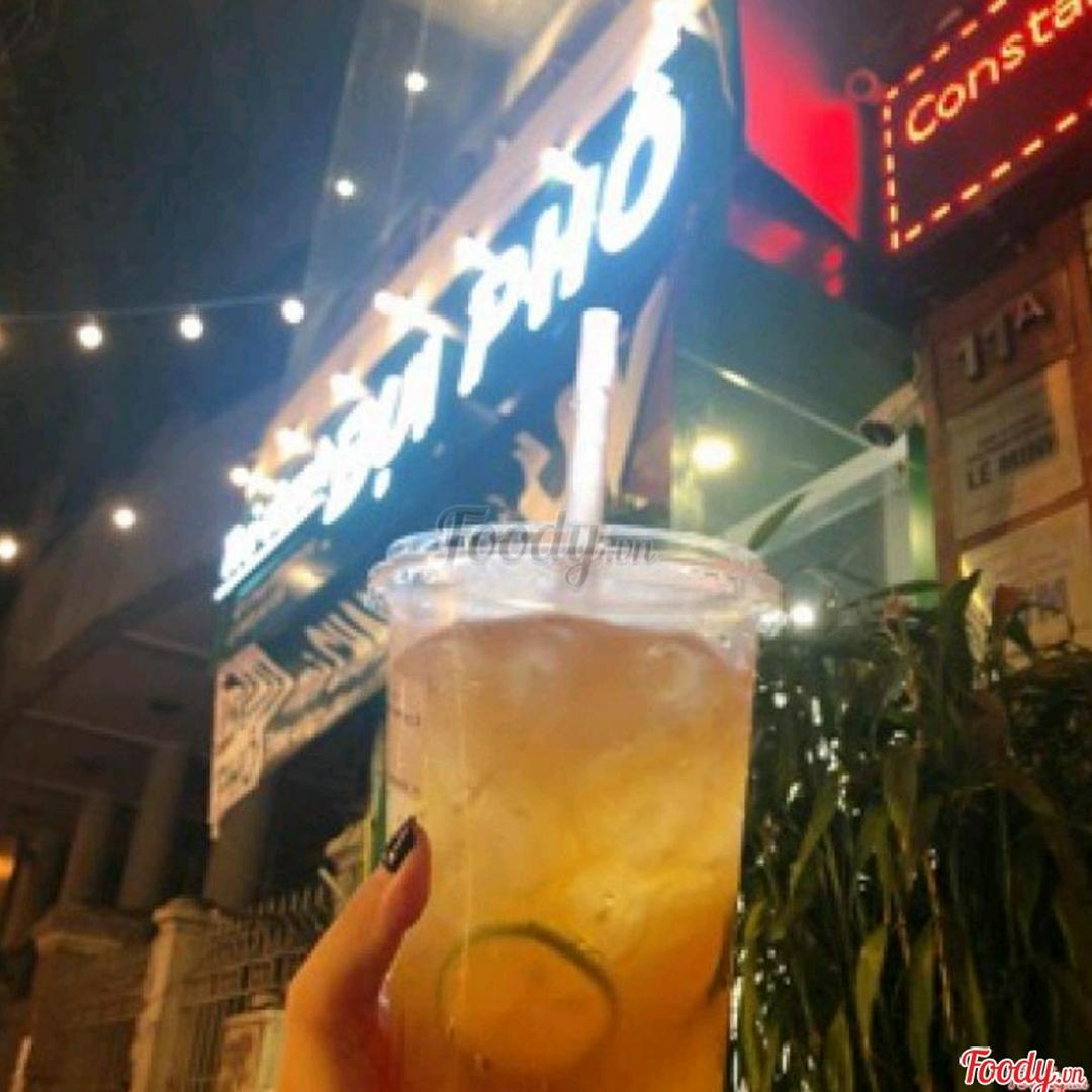 kim-quat-nha-am-sieu-to-khong-lo