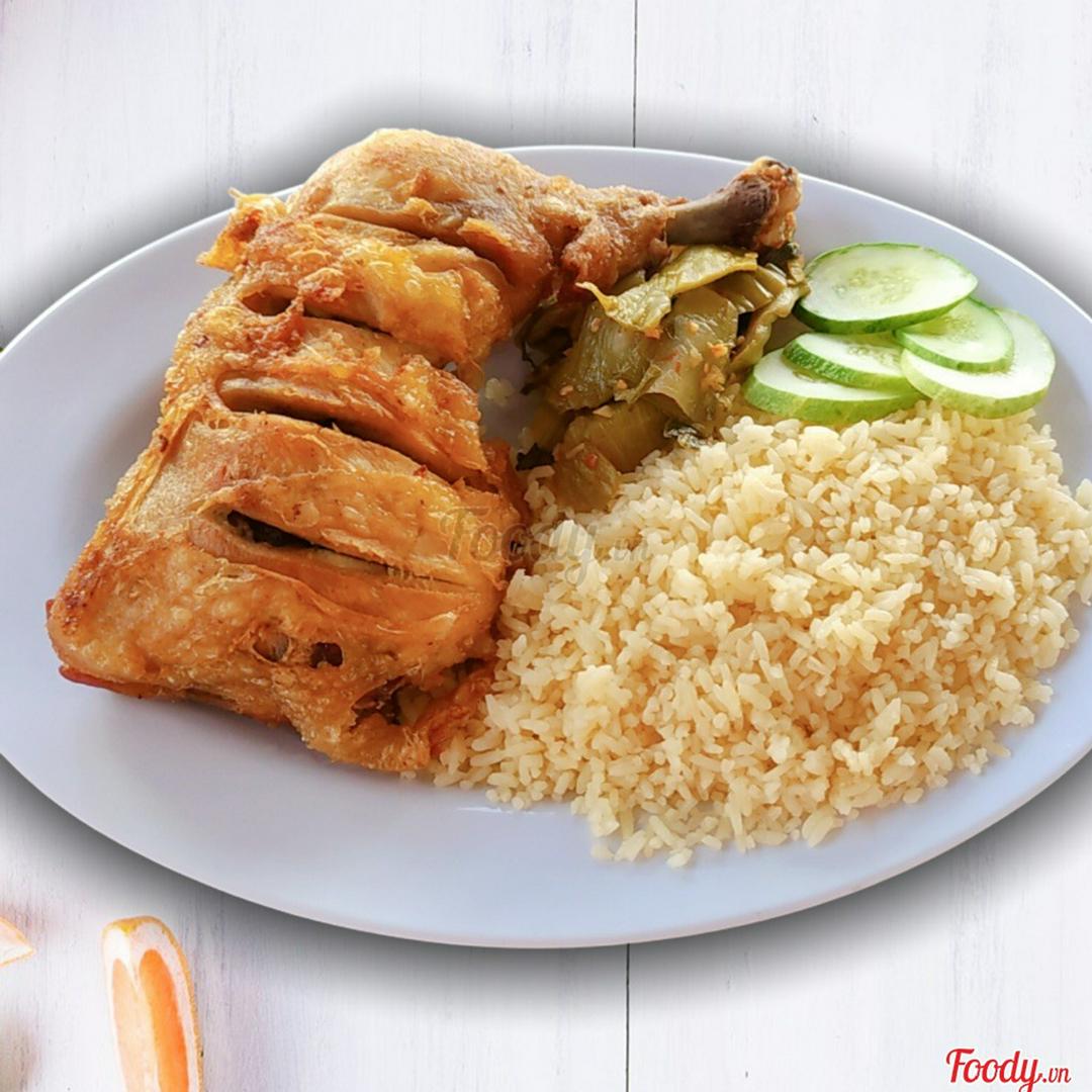 com-ga-xoi-mo-ui-lon-goc-tu