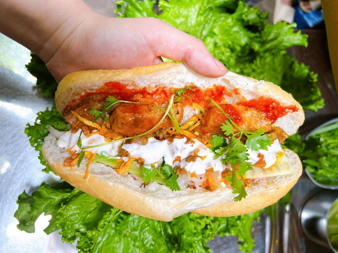 banh-my-pate-ga-xe-bo-toi