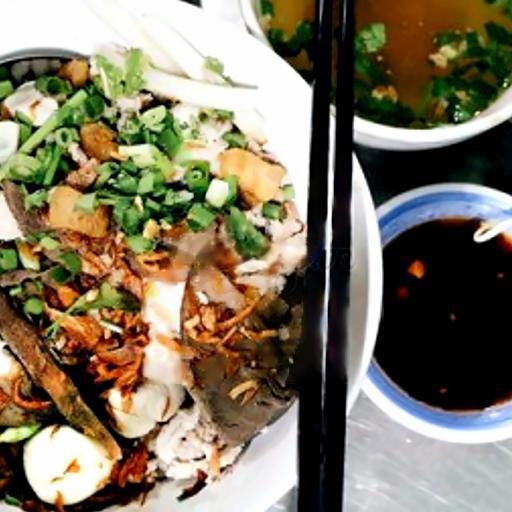 hu-tieu-mem-ca-vien-gan-cat