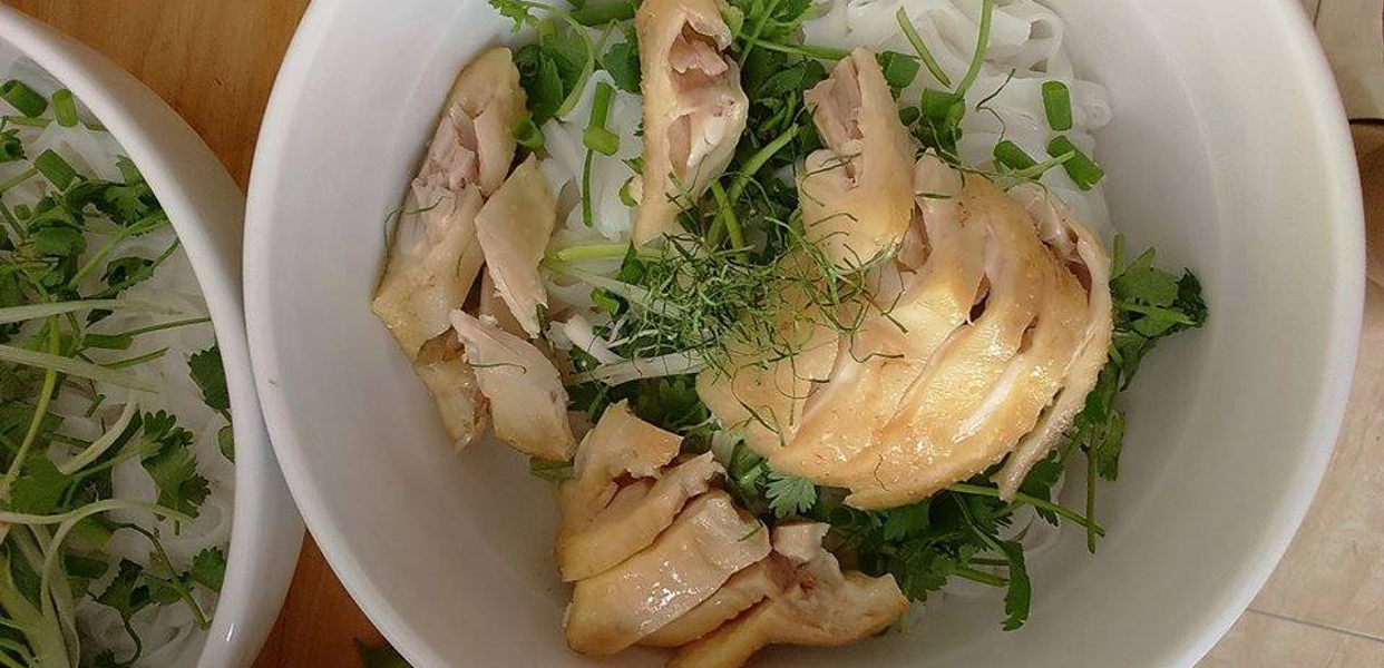 anh-ao-pho-ga-ta-va-com-rang-trung-kinh