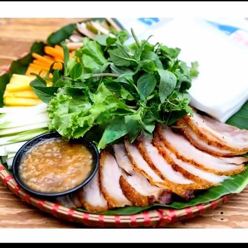 banh-trang-cuon-thit-heo-luoc